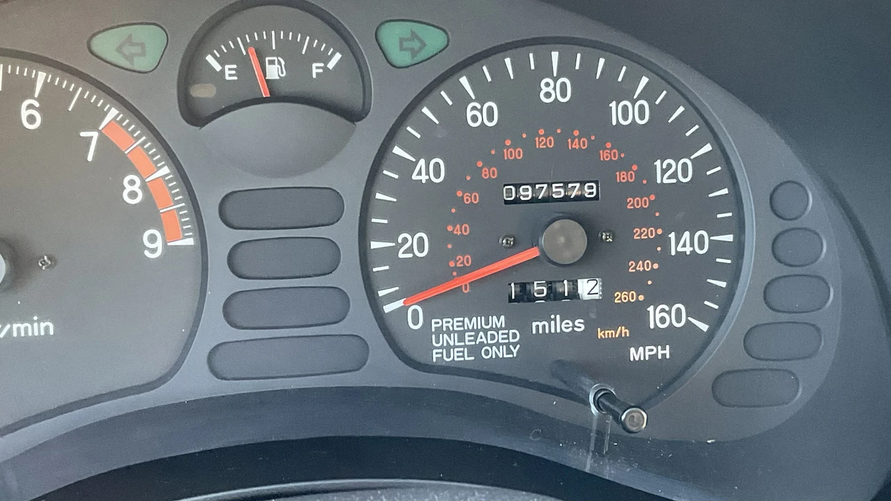 1993 Dodge Stealth - Image 8 of 11