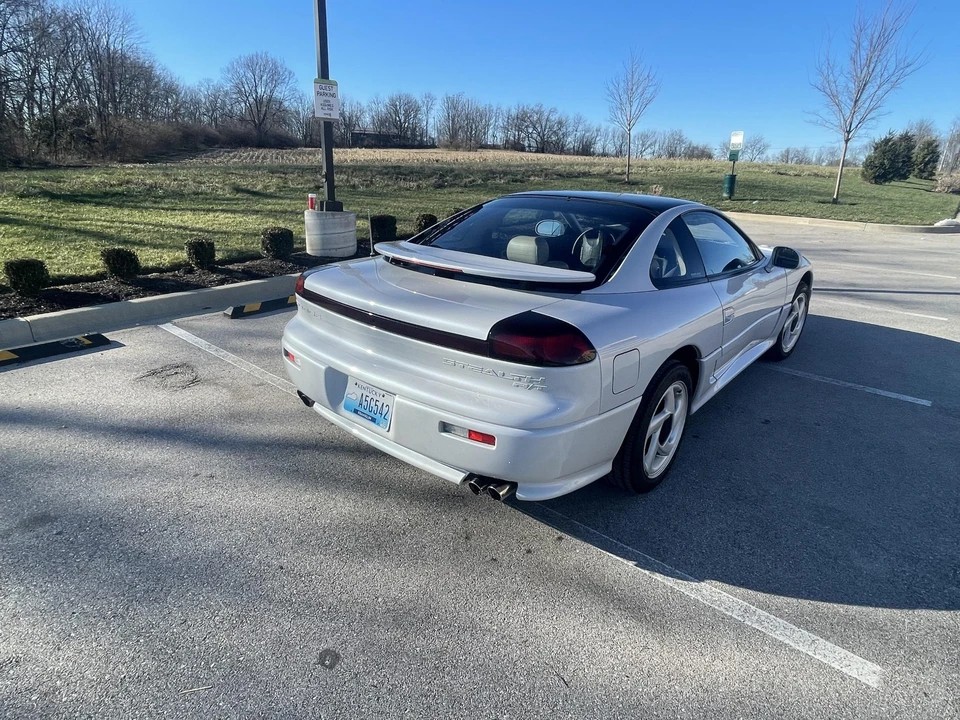 1993 Dodge Stealth - Image 24 of 31