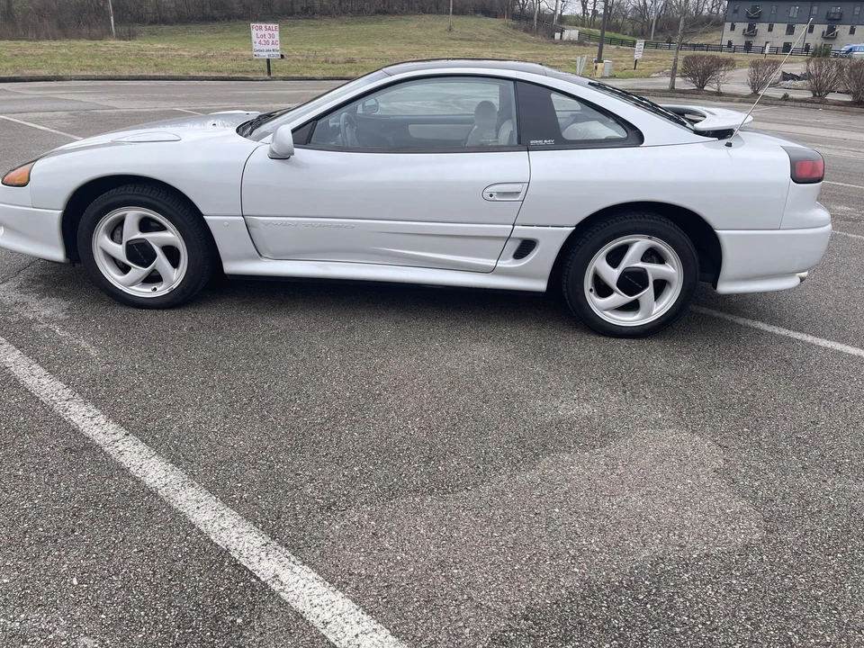 1993 Dodge Stealth - Image 16 of 31