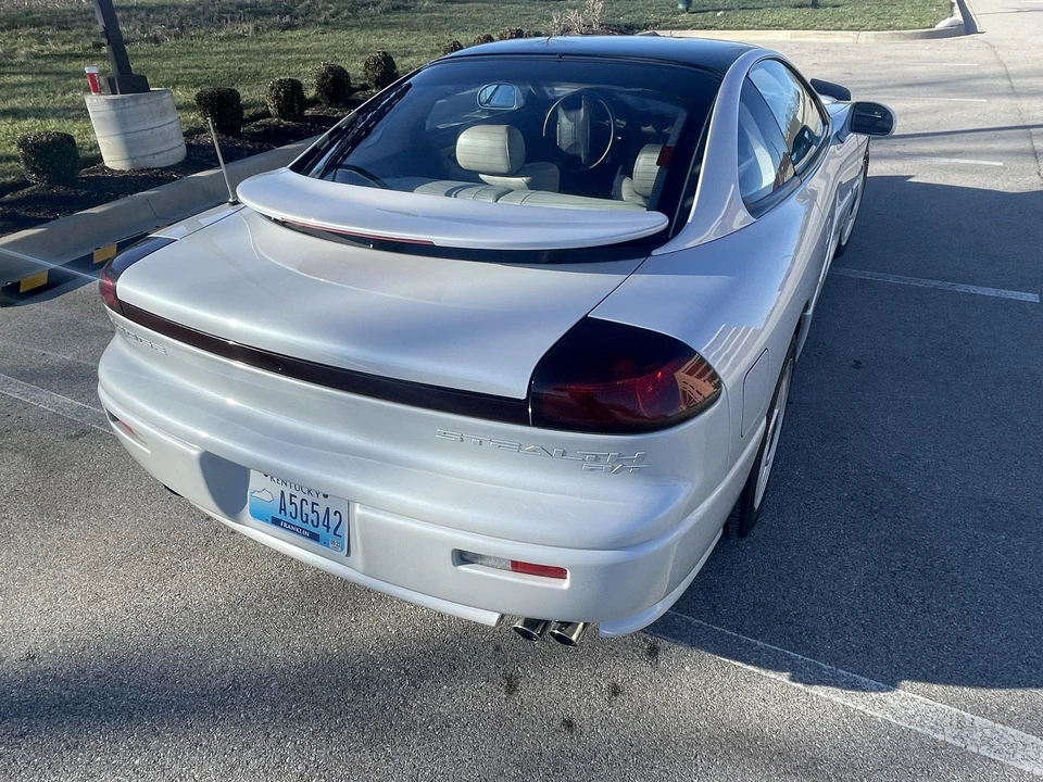 1993 Dodge Stealth - Image 23 of 31