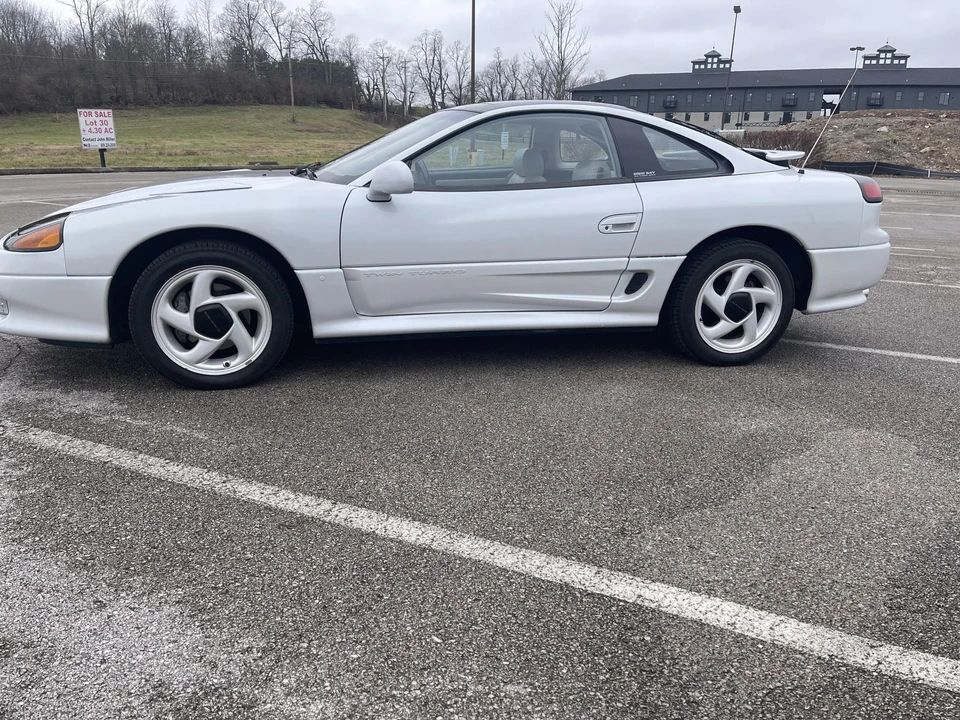 1993 Dodge Stealth - Image 11 of 31