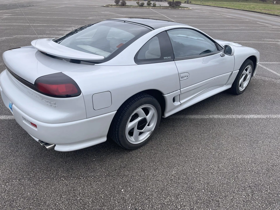 1993 Dodge Stealth - Image 28 of 31