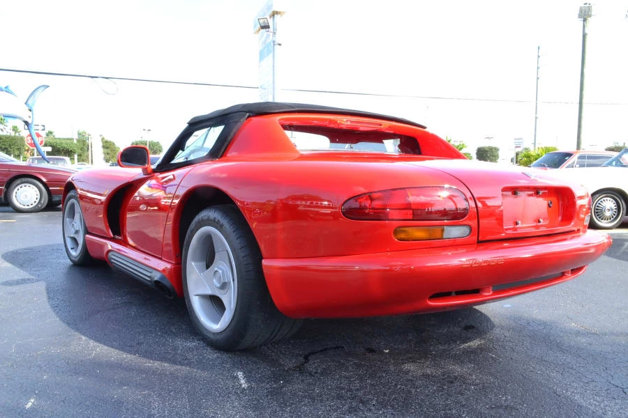 1993 Dodge Viper 1st Gen - Image 2 of 6