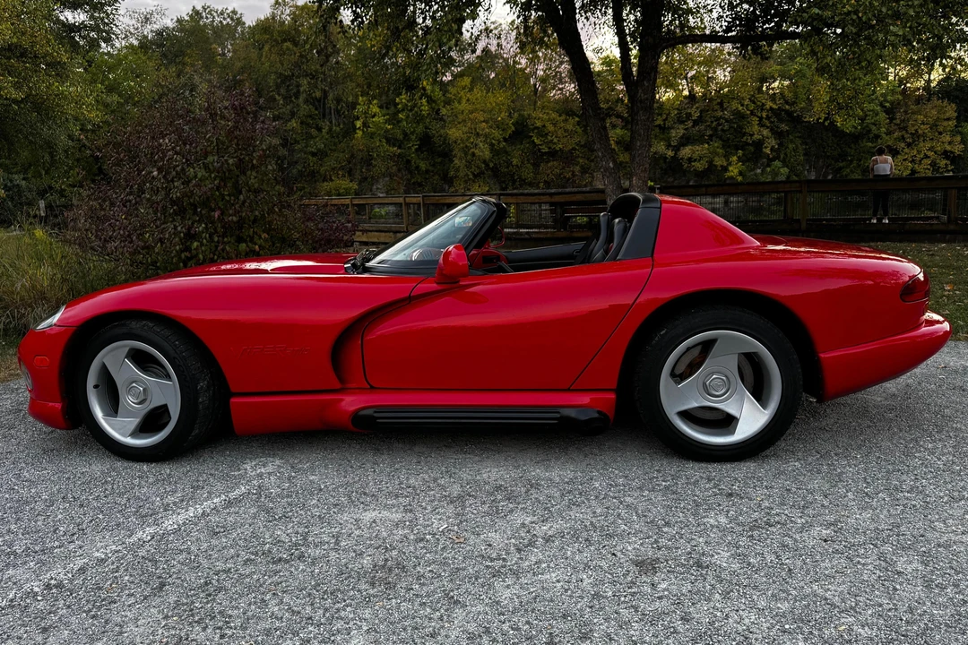 1993 Dodge Viper 1st Gen - Image 3 of 31
