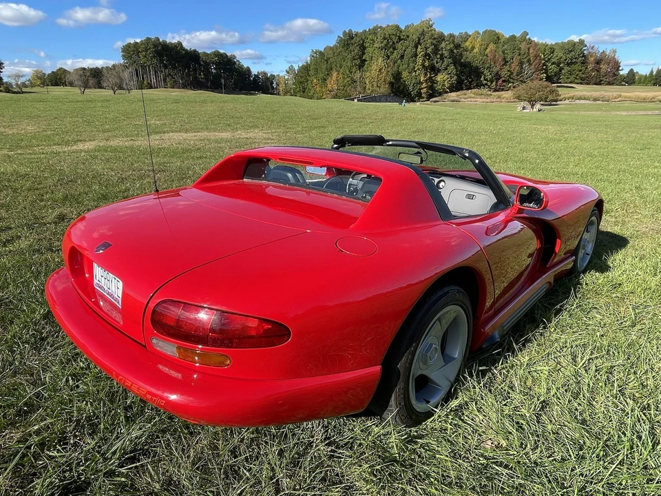 1993 Dodge Viper 1st Gen - Image 13 of 31