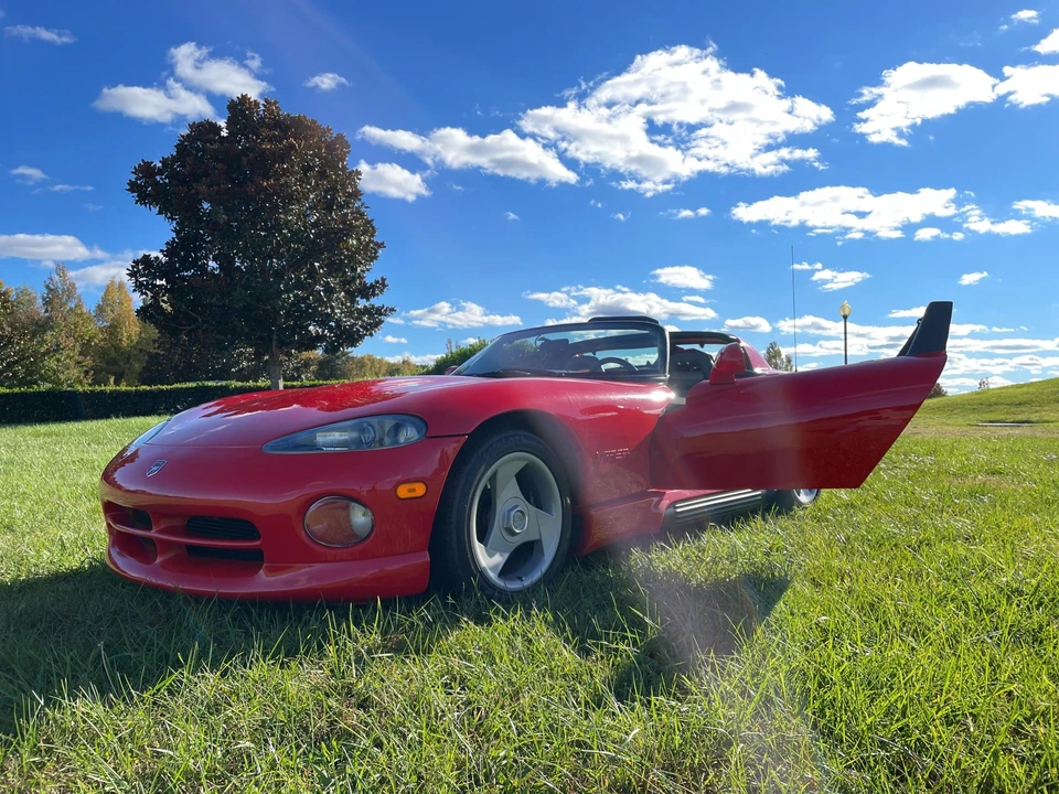 1993 Dodge Viper 1st Gen - Image 23 of 31