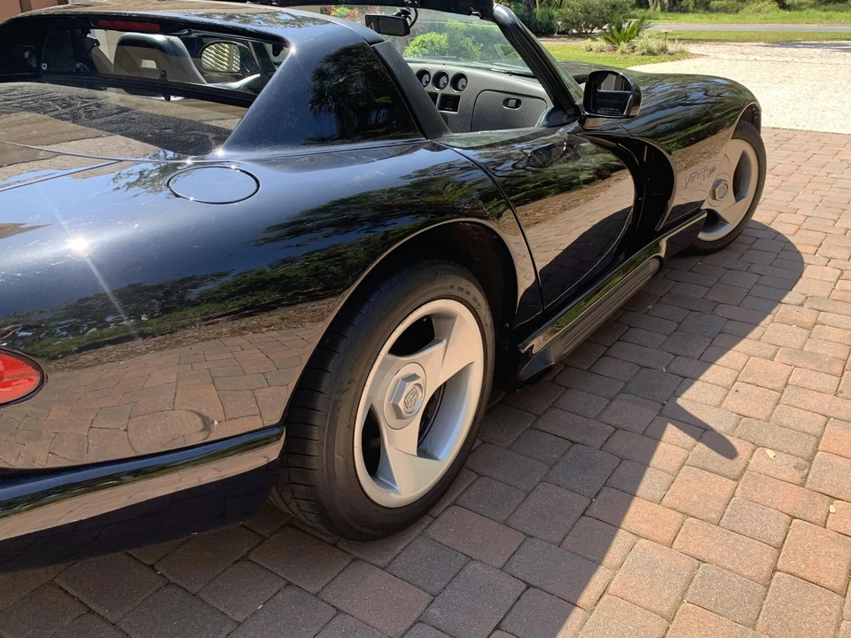 1993 Dodge Viper 1st Gen - Image 11 of 31