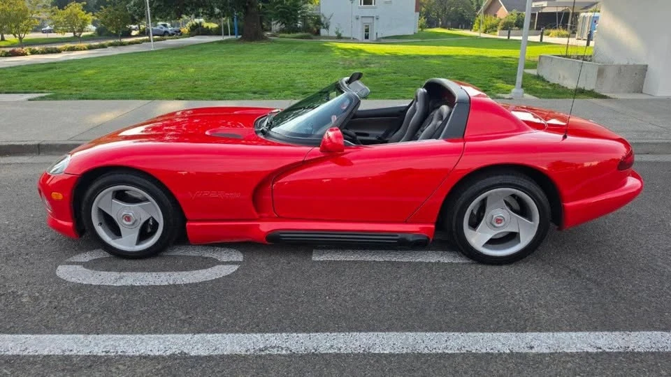 1993 Dodge Viper 1st Gen - Image 7 of 12