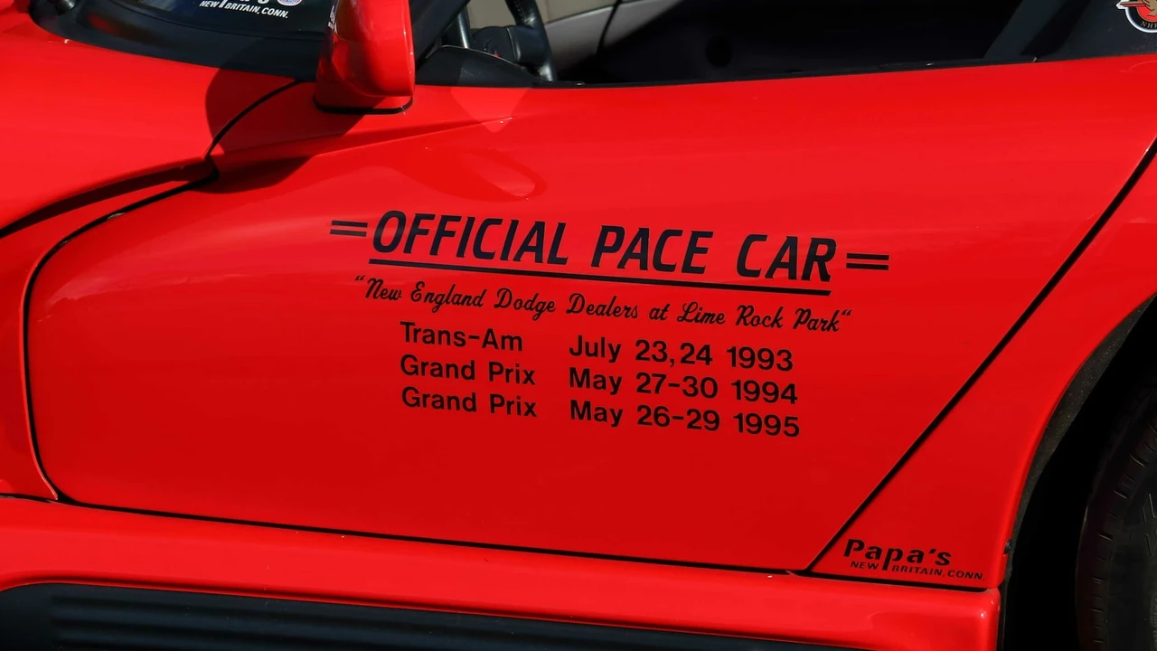 1993 Dodge Viper 1st Gen - Image 19 of 24