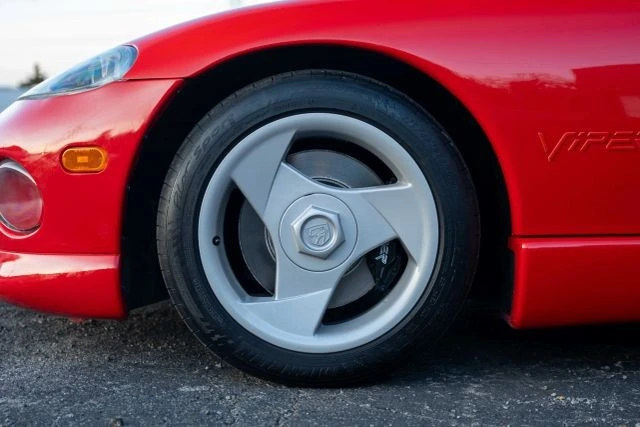 1993 Dodge Viper 1st Gen - Image 5 of 19