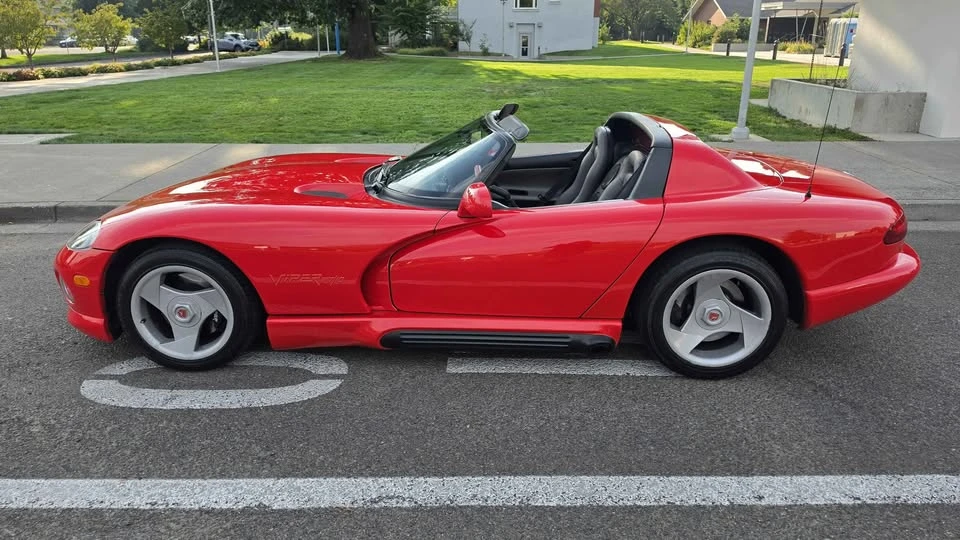 1993 Dodge Viper 1st Gen - Image 8 of 12