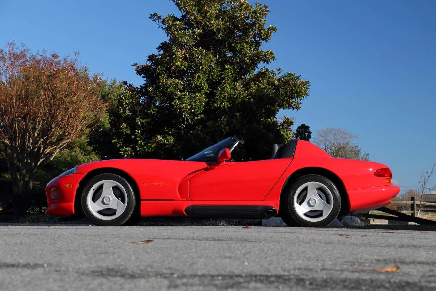 1993 Dodge Viper 1st Gen - Image 2 of 25