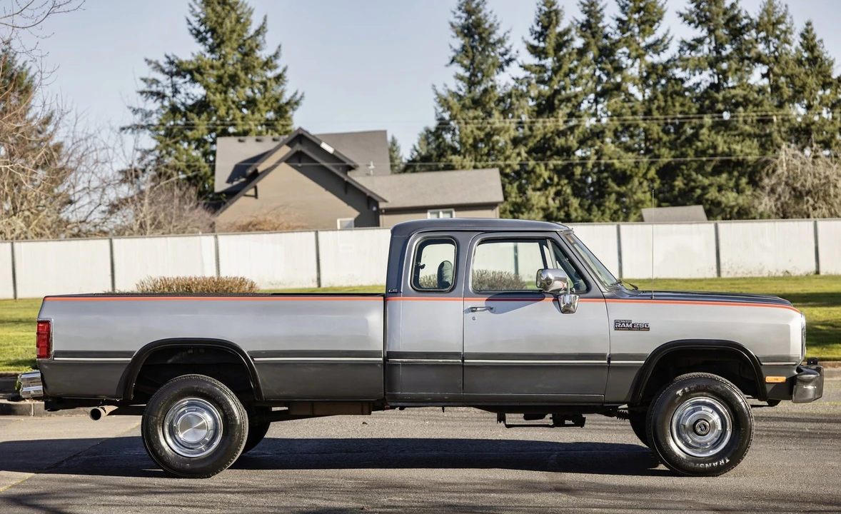 1993 Dodge Ram 1st Gen - Image 10 of 12