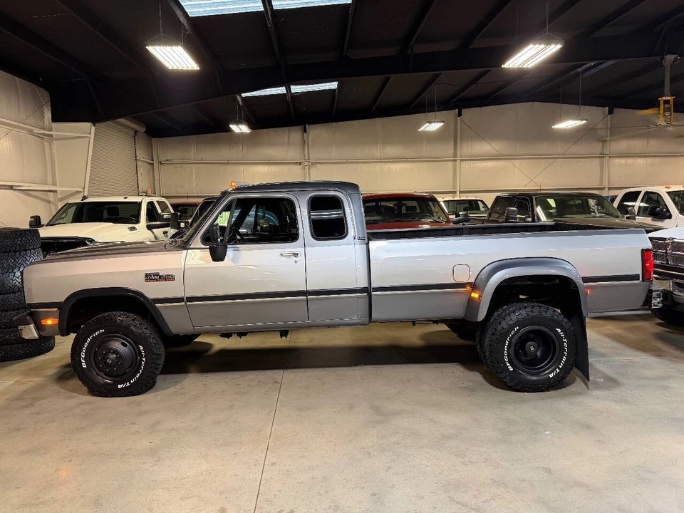 1993 Dodge Ram 1st Gen - Image 3 of 12