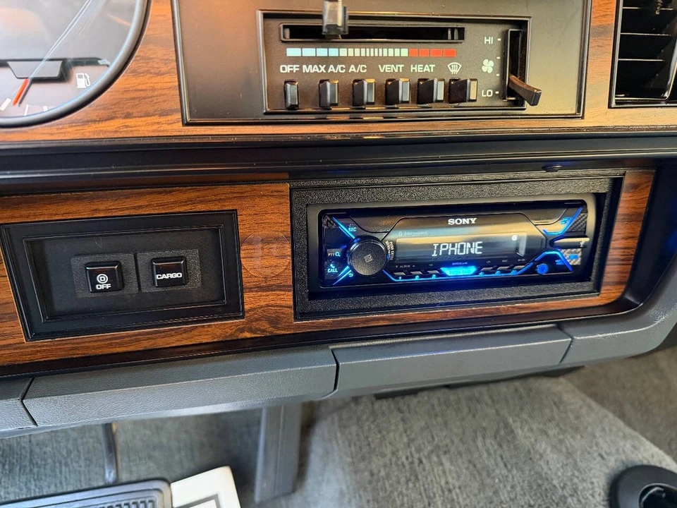 1993 Dodge Ram 1st Gen - Image 9 of 12