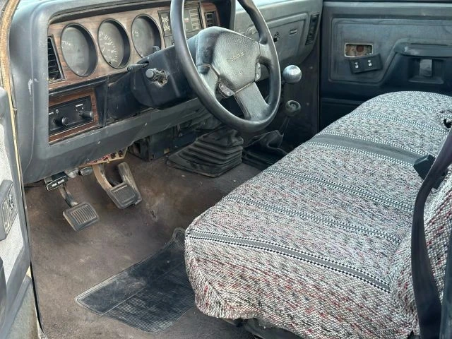 1993 Dodge Ram 1st Gen - Image 4 of 21