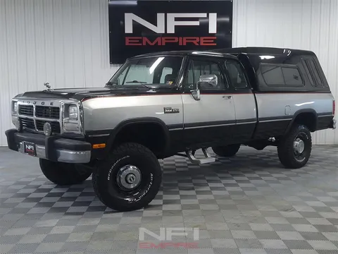 1993 Dodge W250 Club Cab LE