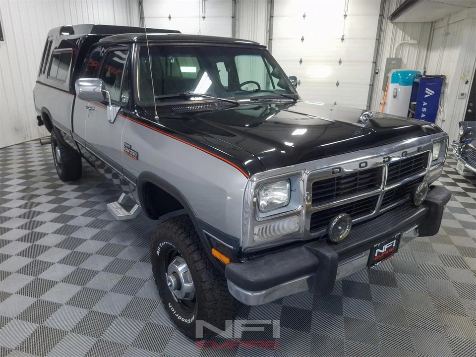 1993 Dodge Power Wagon - Image 5 of 31