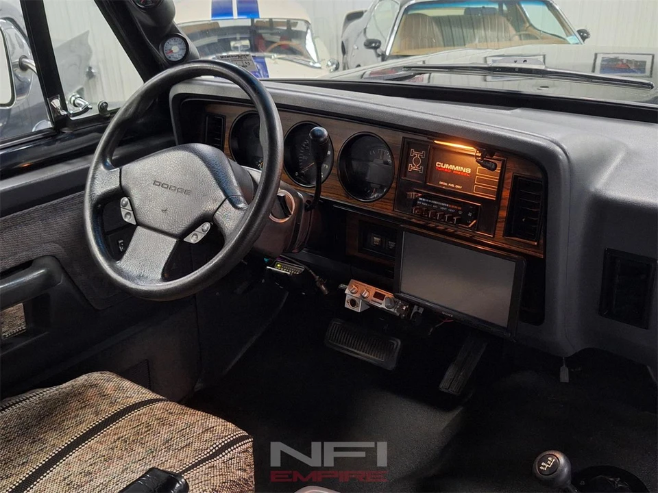 1993 Dodge Power Wagon - Image 27 of 31