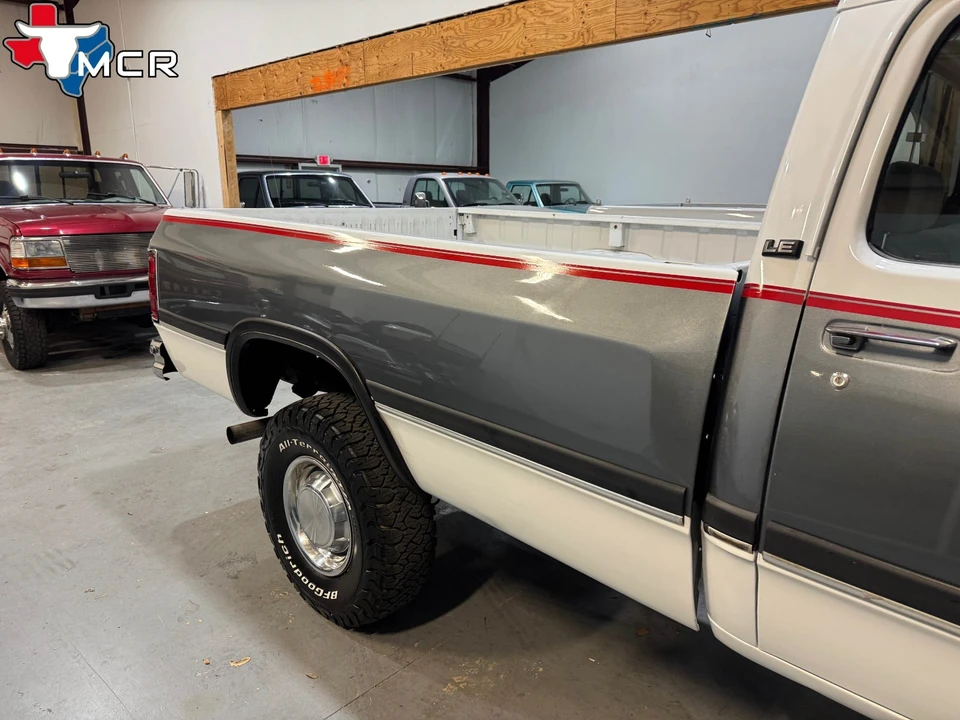 1993 Dodge Ram 1st Gen - Image 22 of 31