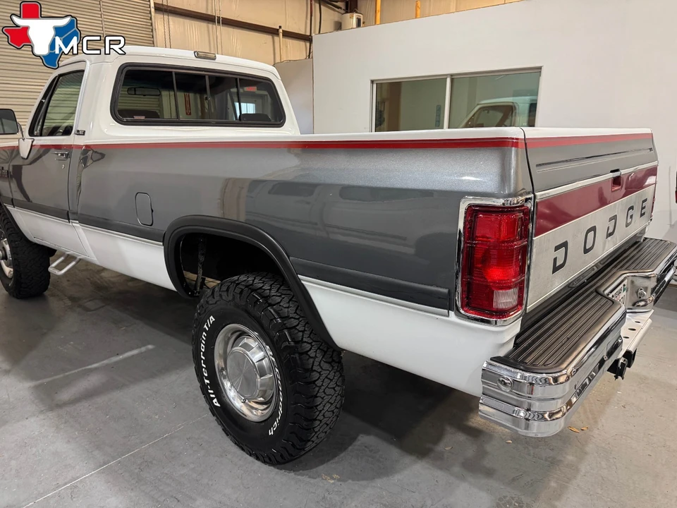 1993 Dodge Ram 1st Gen - Image 25 of 31
