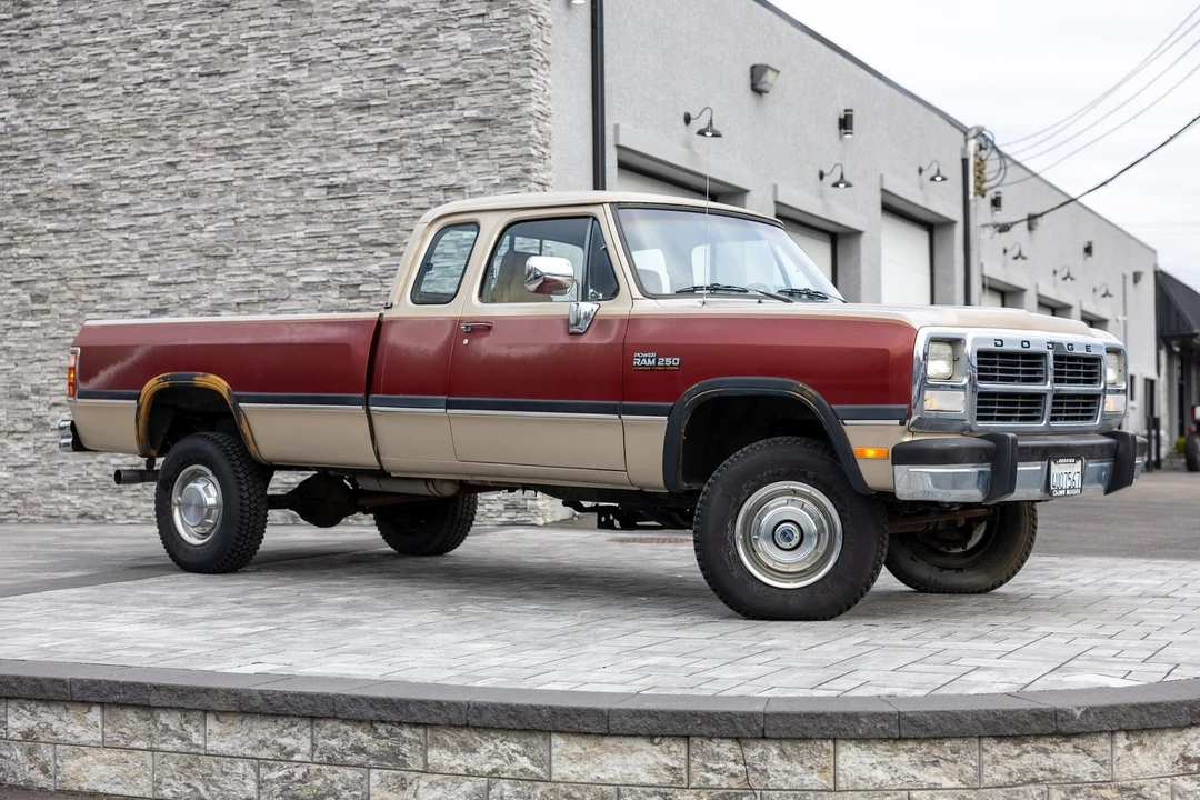 1993 Dodge Ram 1st Gen - Image 2 of 21