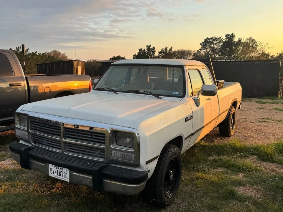 1993 Dodge Ram 1st Gen - Image 2 of 8