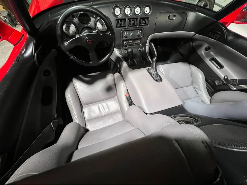 1993 Dodge Viper 1st Gen - Image 11 of 12