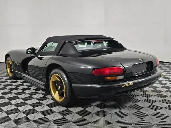 1993 Dodge Viper 1st Gen - Image 2 of 16