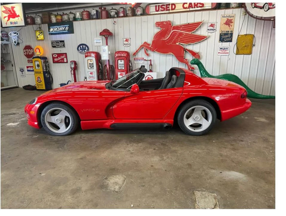 1993 Dodge Viper 1st Gen - Image 4 of 15