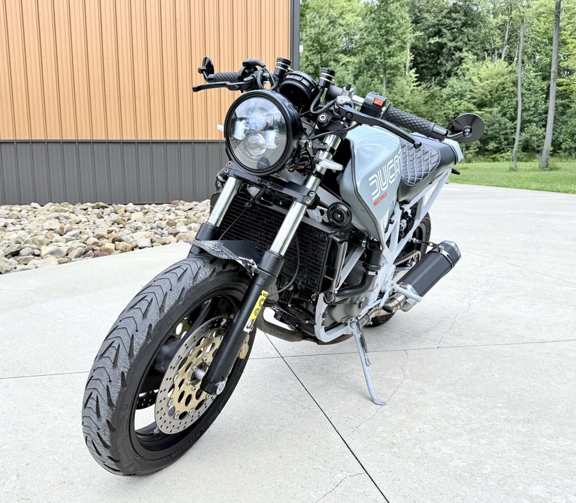 1993 Ducati 750 & 800 & 900 & 1000 - Image 5 of 31