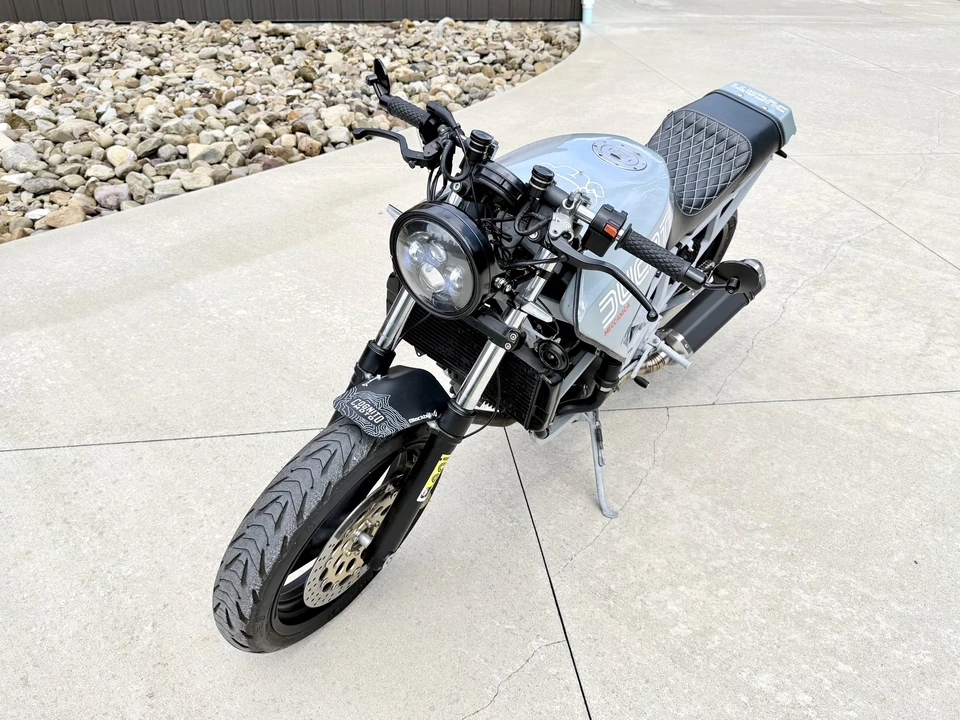 1993 Ducati 750 & 800 & 900 & 1000 - Image 6 of 31