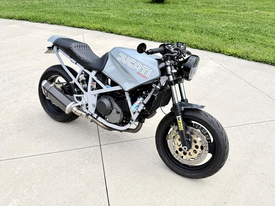 1993 Ducati 750 & 800 & 900 & 1000 - Image 4 of 31
