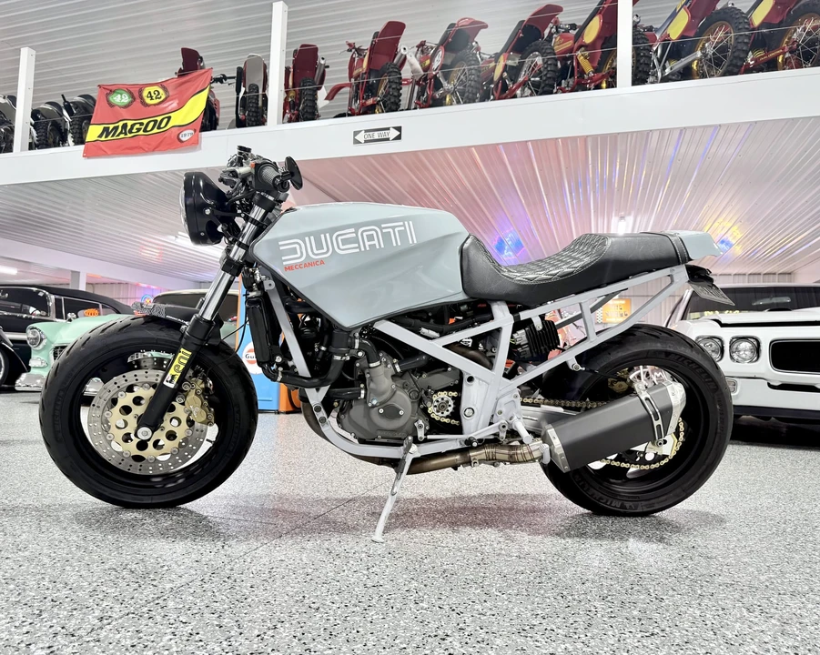 1993 Ducati 750 & 800 & 900 & 1000 - Image 17 of 31