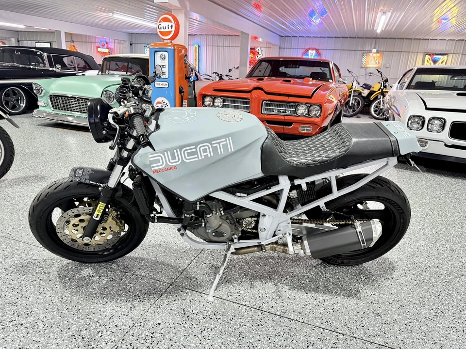 1993 Ducati 750 & 800 & 900 & 1000 - Image 18 of 31