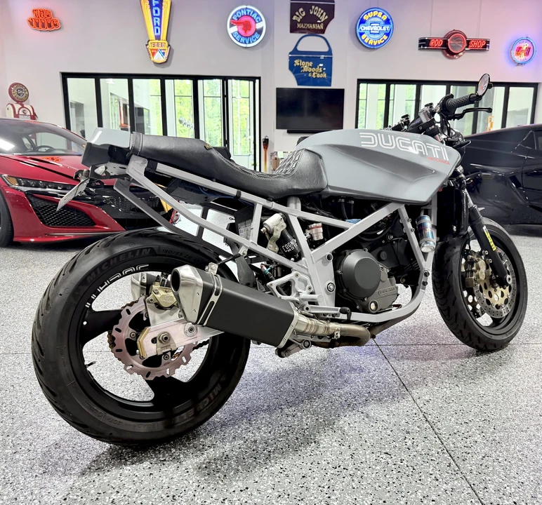 1993 Ducati 750 & 800 & 900 & 1000 - Image 11 of 31