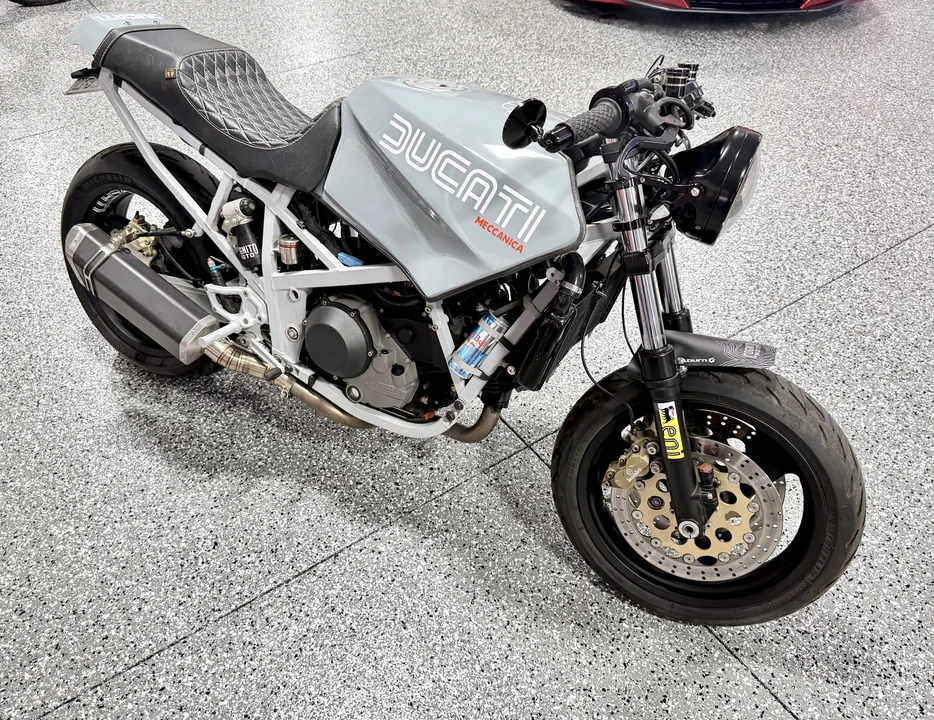 1993 Ducati 750 & 800 & 900 & 1000 - Image 13 of 31