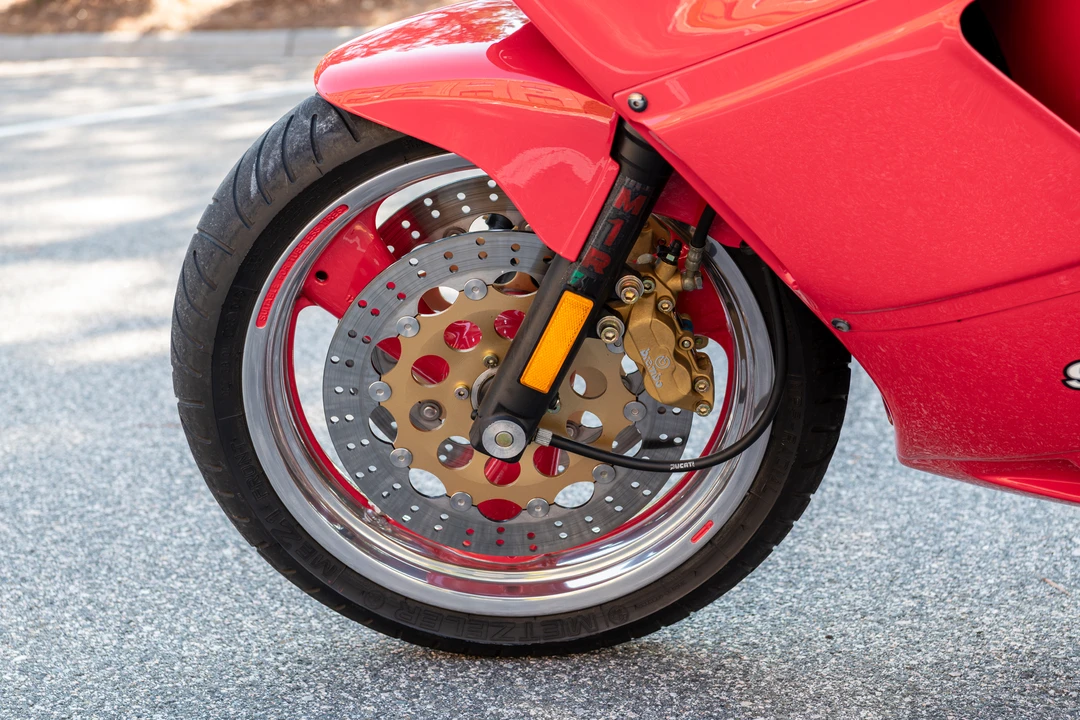 1993 Ducati 750 & 800 & 900 & 1000 - Image 16 of 31
