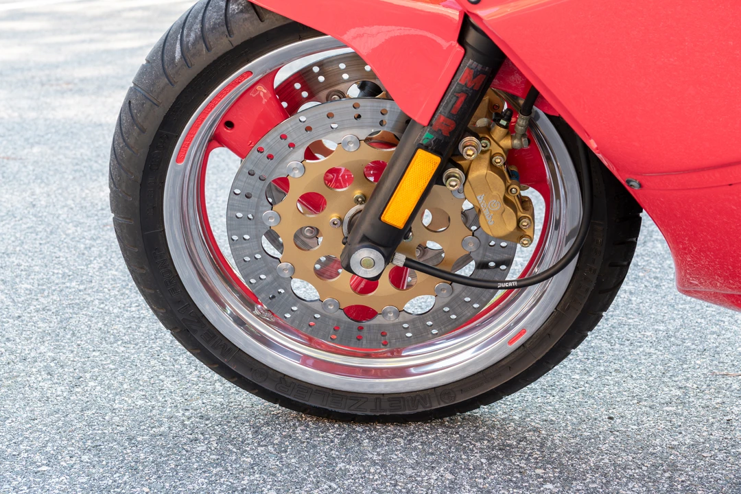 1993 Ducati 750 & 800 & 900 & 1000 - Image 17 of 31