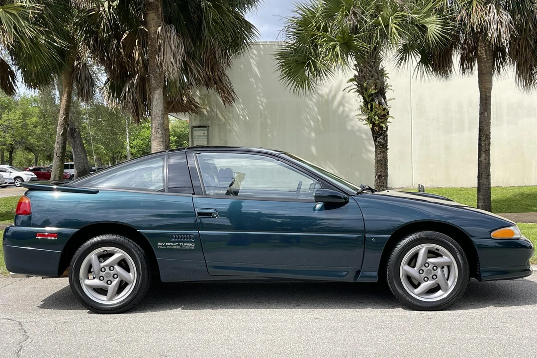 1993 Mitsubishi Eclipse 1st Gen - Image 3 of 31