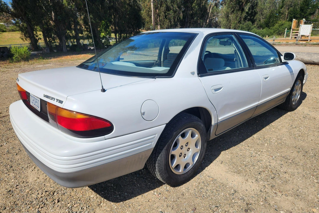 1993 Eagle - Image 4 of 31