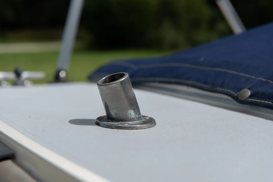 1993 Chris-Craft - Image 17 of 31