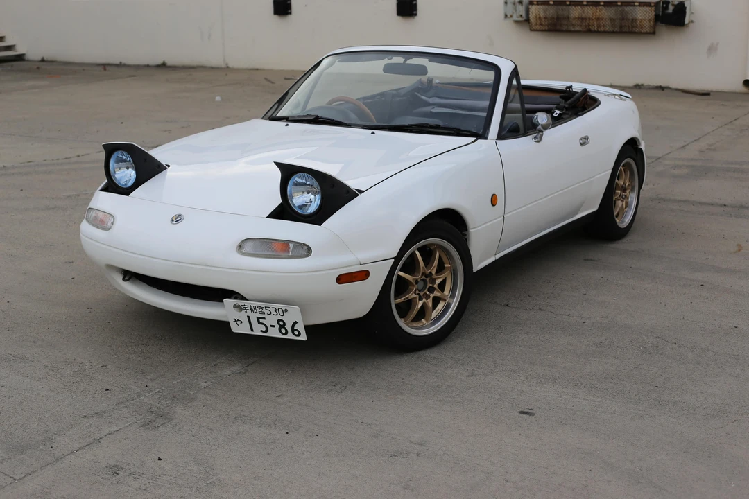 1993 Mazda NA MX-5 Miata - Image 9 of 21