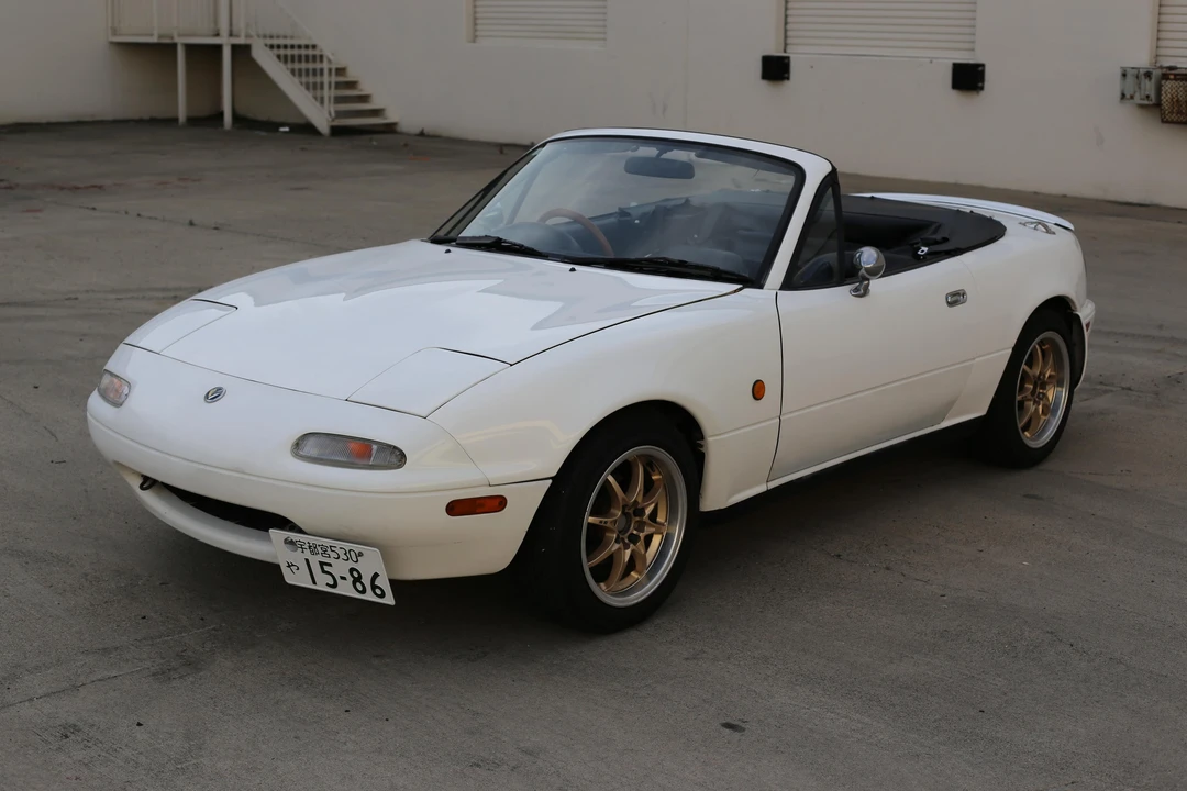 1993 Mazda NA MX-5 Miata - Image 10 of 21