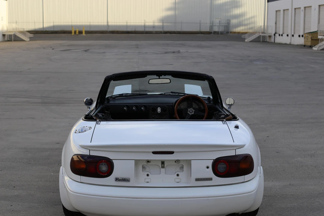 1993 Mazda NA MX-5 Miata - Image 21 of 21