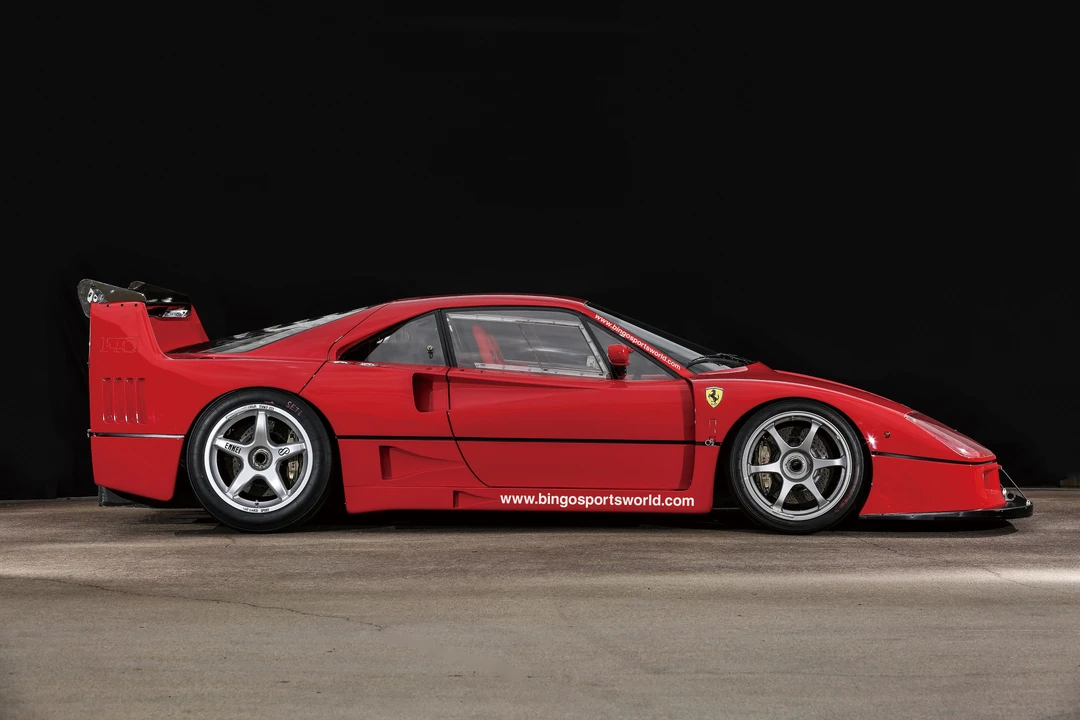1993 Ferrari F40 - Image 8 of 11
