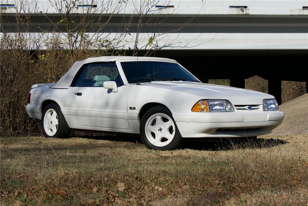 1993 Ford Mustang 3rd Gen - Image 2 of 5