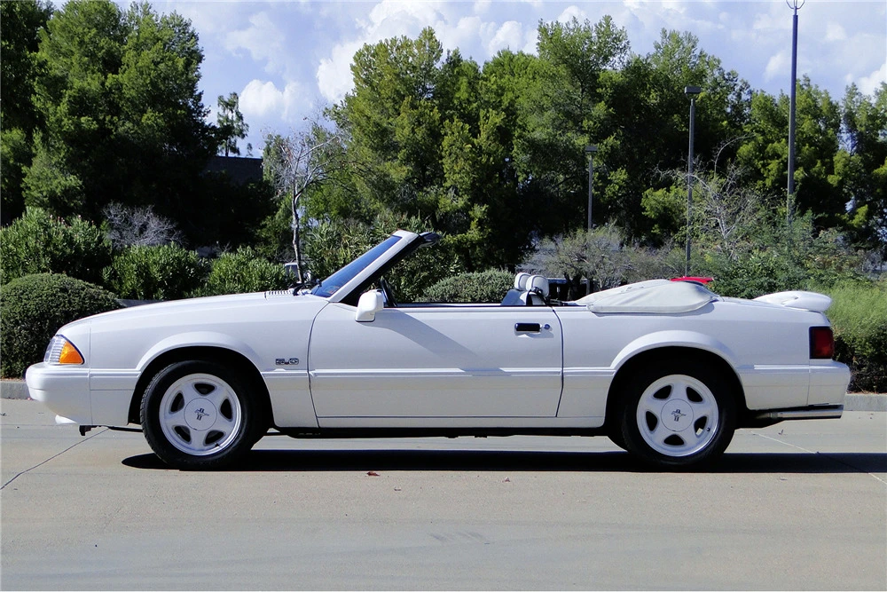1993 Ford Mustang 3rd Gen - Image 5 of 5