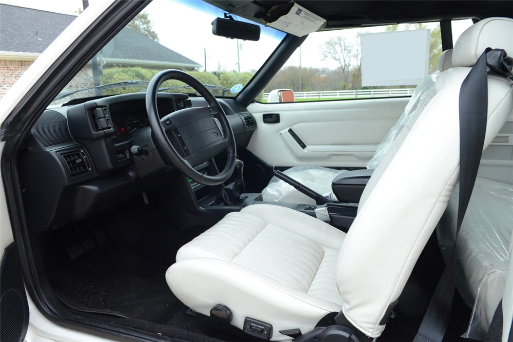 1993 Ford Mustang 3rd Gen - Image 4 of 5