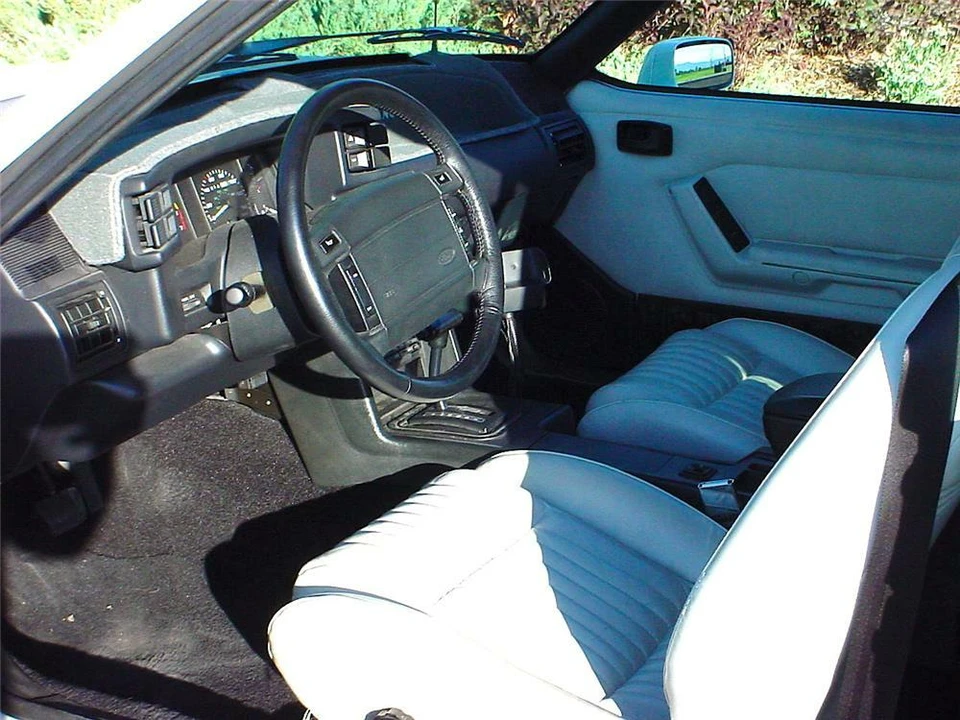 1993 Ford Mustang 3rd Gen - Image 4 of 5